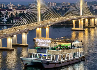 Dinner Cruise